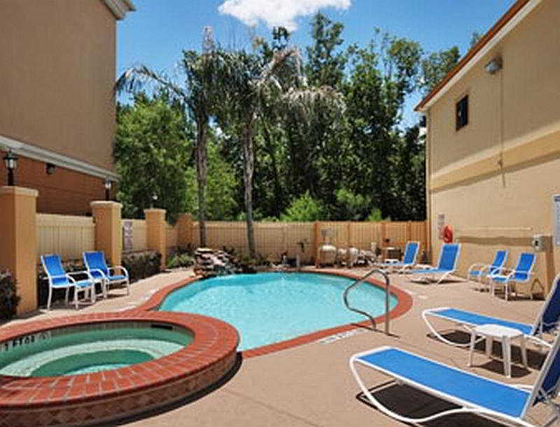 Days Inn & Suites By Wyndham Houston Hobby Airport Exterior foto